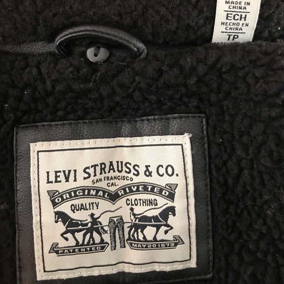 Levi’s shearling and faux leather jacket - Picture 11 of 16